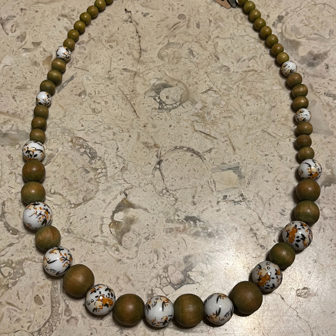 Vintage Floral Bead and Wood Necklace